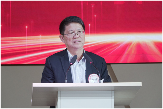 海南省宋庆龄宋耀如研究会会长陈封椿致辞符敦孝摄