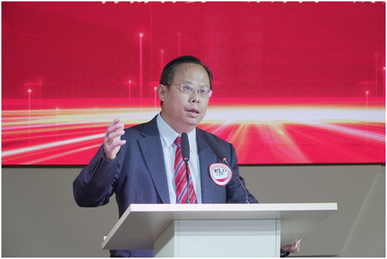海南政法职业学院副院长海南省委“讲师团”成员教授博士生导师朱锦茂符敦孝摄